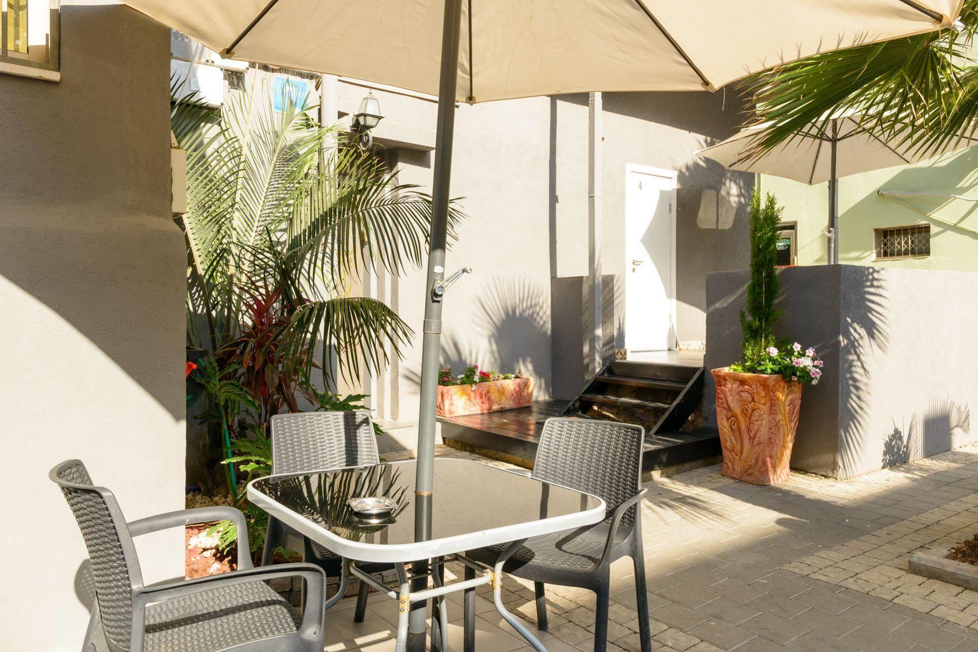 Crown Sea Apart Hotel Tel Aviv Exterior foto